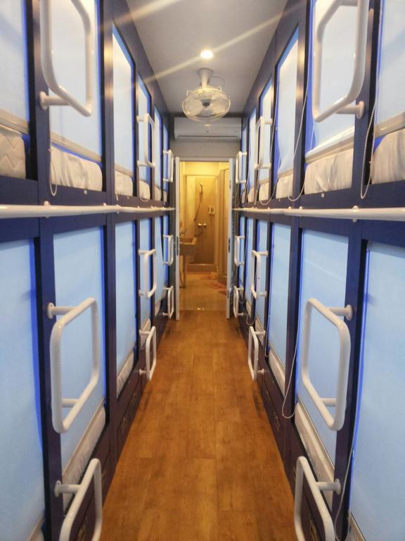 Qb Sleep Capsule Hotel Kuta  Ngoại thất bức ảnh