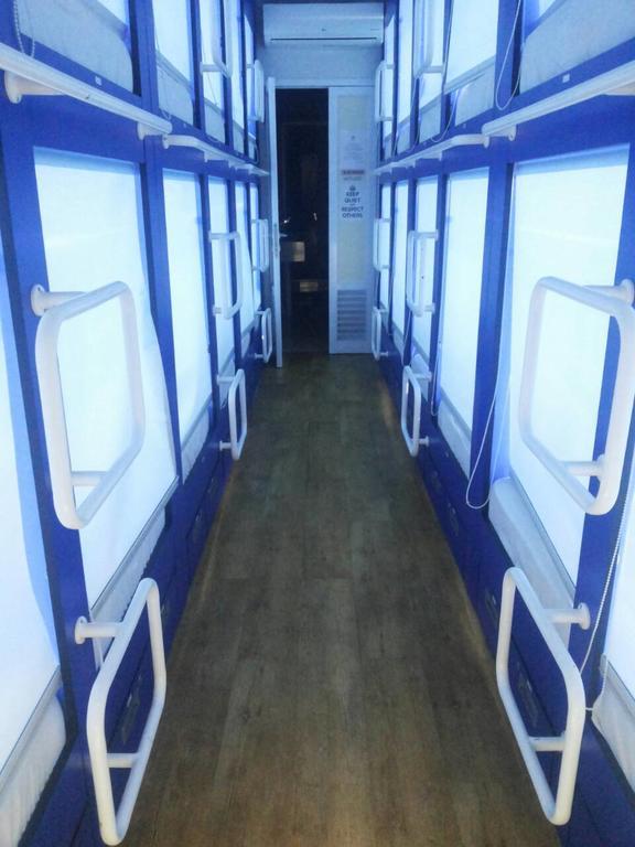 Qb Sleep Capsule Hotel Kuta  Ngoại thất bức ảnh