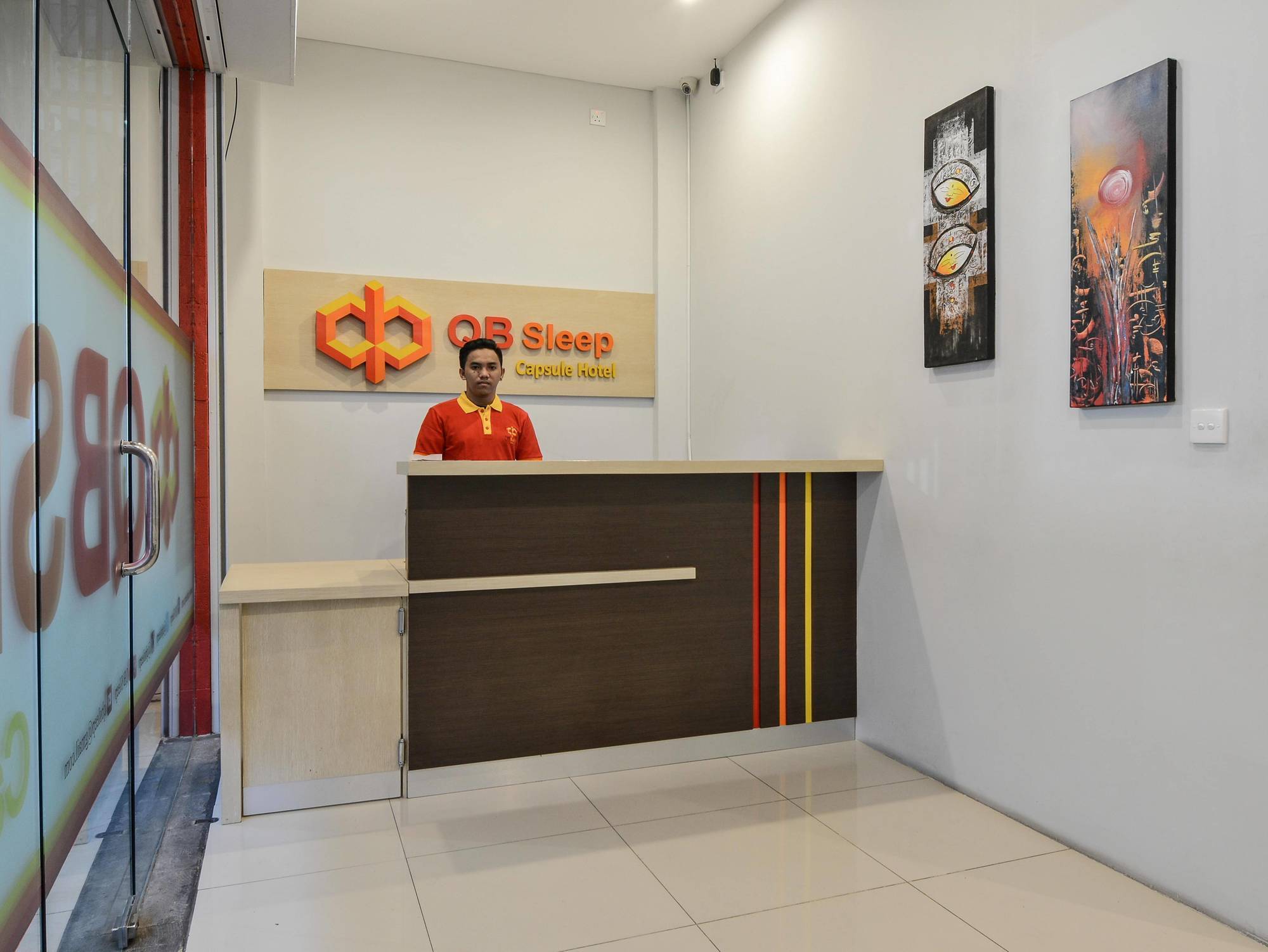 Qb Sleep Capsule Hotel Kuta  Ngoại thất bức ảnh